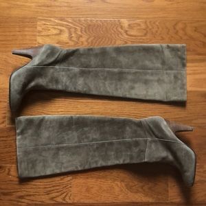 Pointy almond toe heel boots suede leather 39 zipper taupe praline khaki